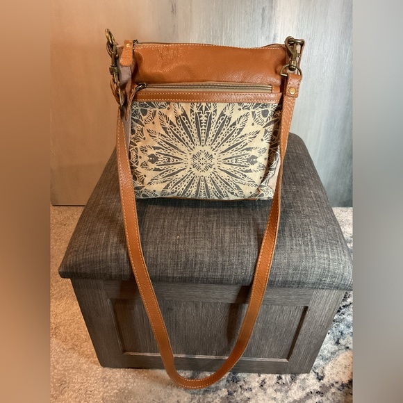 Myra Bag Upcycled Canvas & Leather Sunburst Mandala Crossbody Bag – Boho - Picture 2 of 12